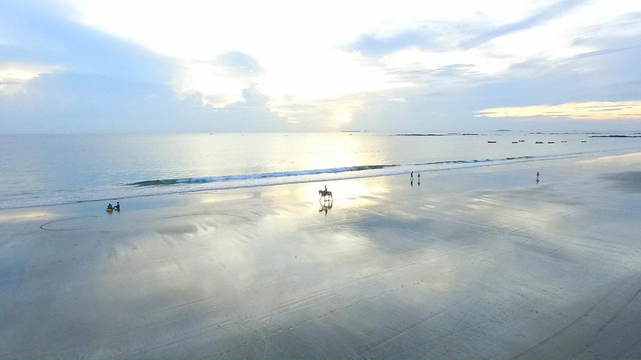Aureum Palace Hotel & Resort Ngwe Saung نغويساونغ المظهر الخارجي الصورة